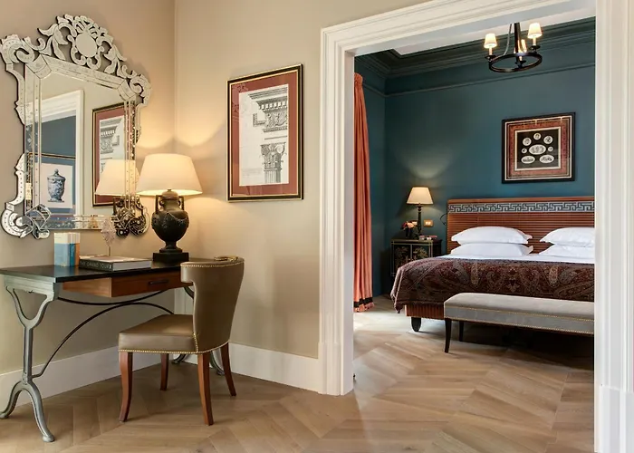 Rocco De La Hotel 5*
